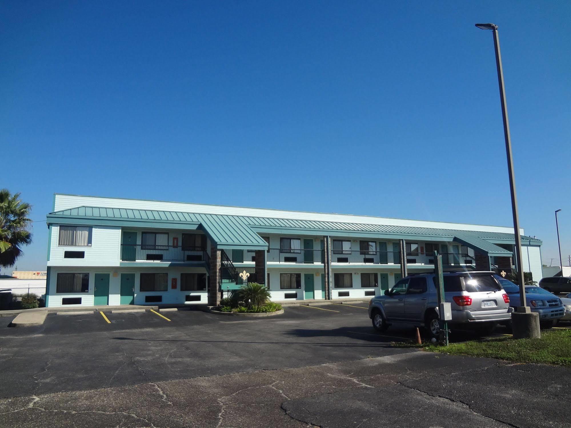 Nola Inn & Suites New Orleans Exterior photo